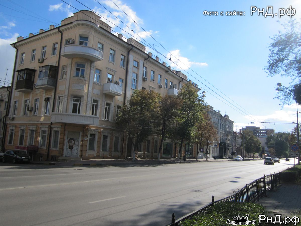 Ближе к Театральной площади